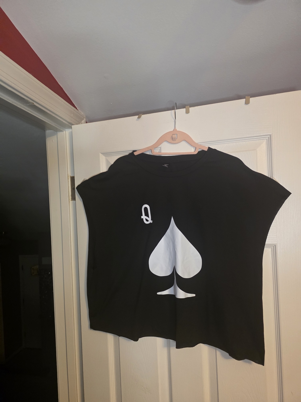 SHEIN Black Short Sleeve Tee with White Spade Graphic
